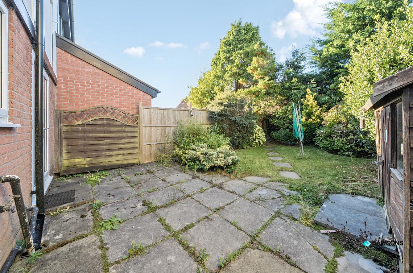Highmead Avenue, Newton, Swansea, SA3 4TY